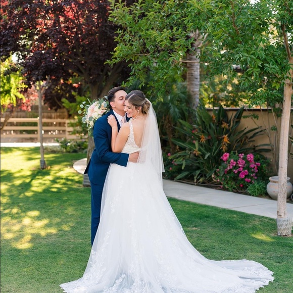 Meet your Posher, Elizabeth - Picture 4 of 6